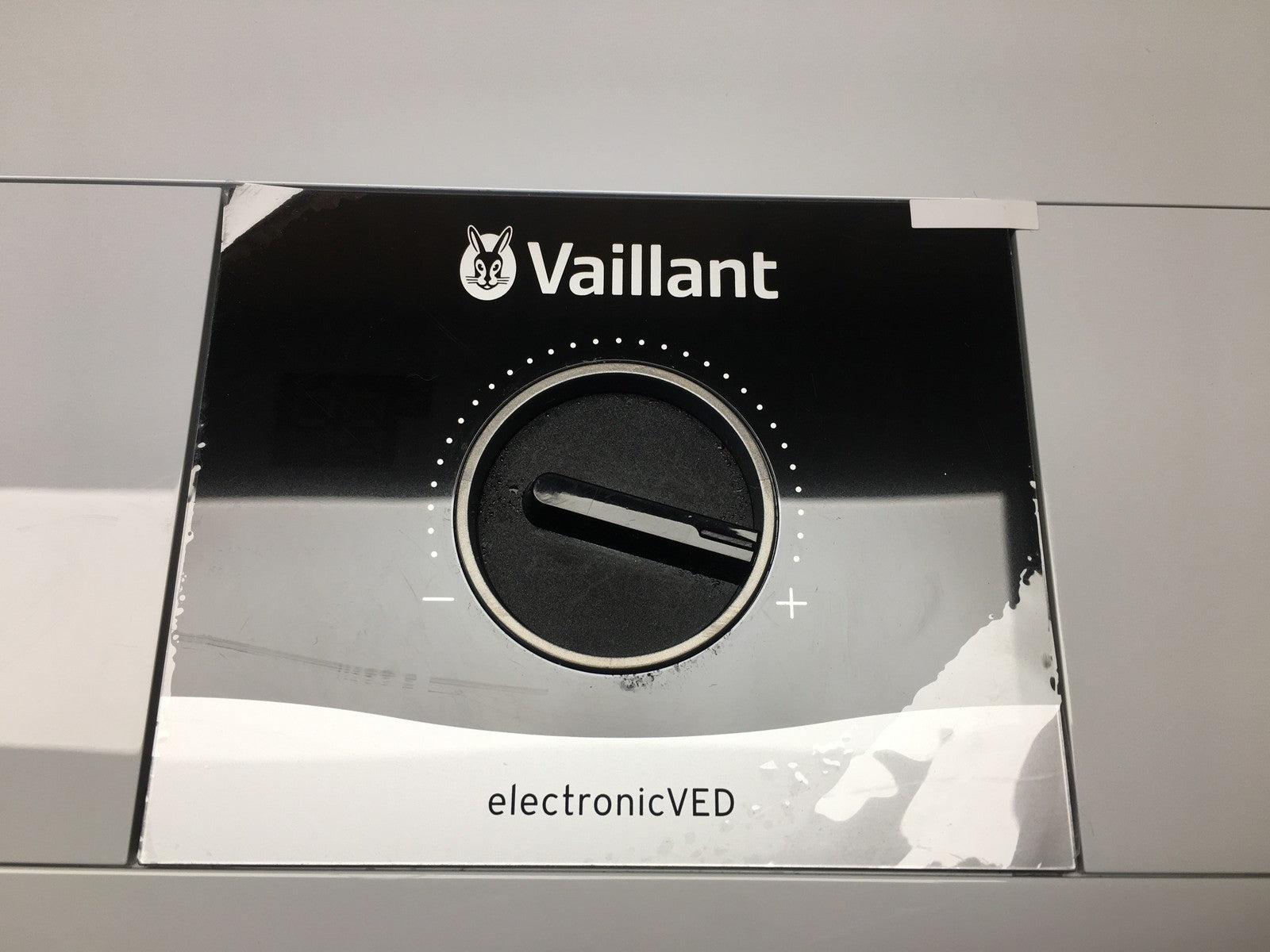 Vaillant elektronischer Durchlauferhitzer VED E 21/8, 21kW, 400V, EEK:A, I39981