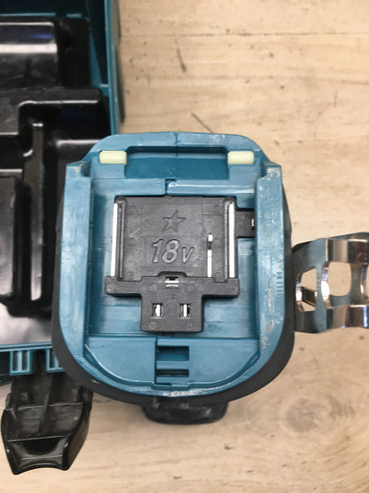 Makita DDF482 Akku-Bohrschrauber ohne Akkus, mit Ladegerät, I38204