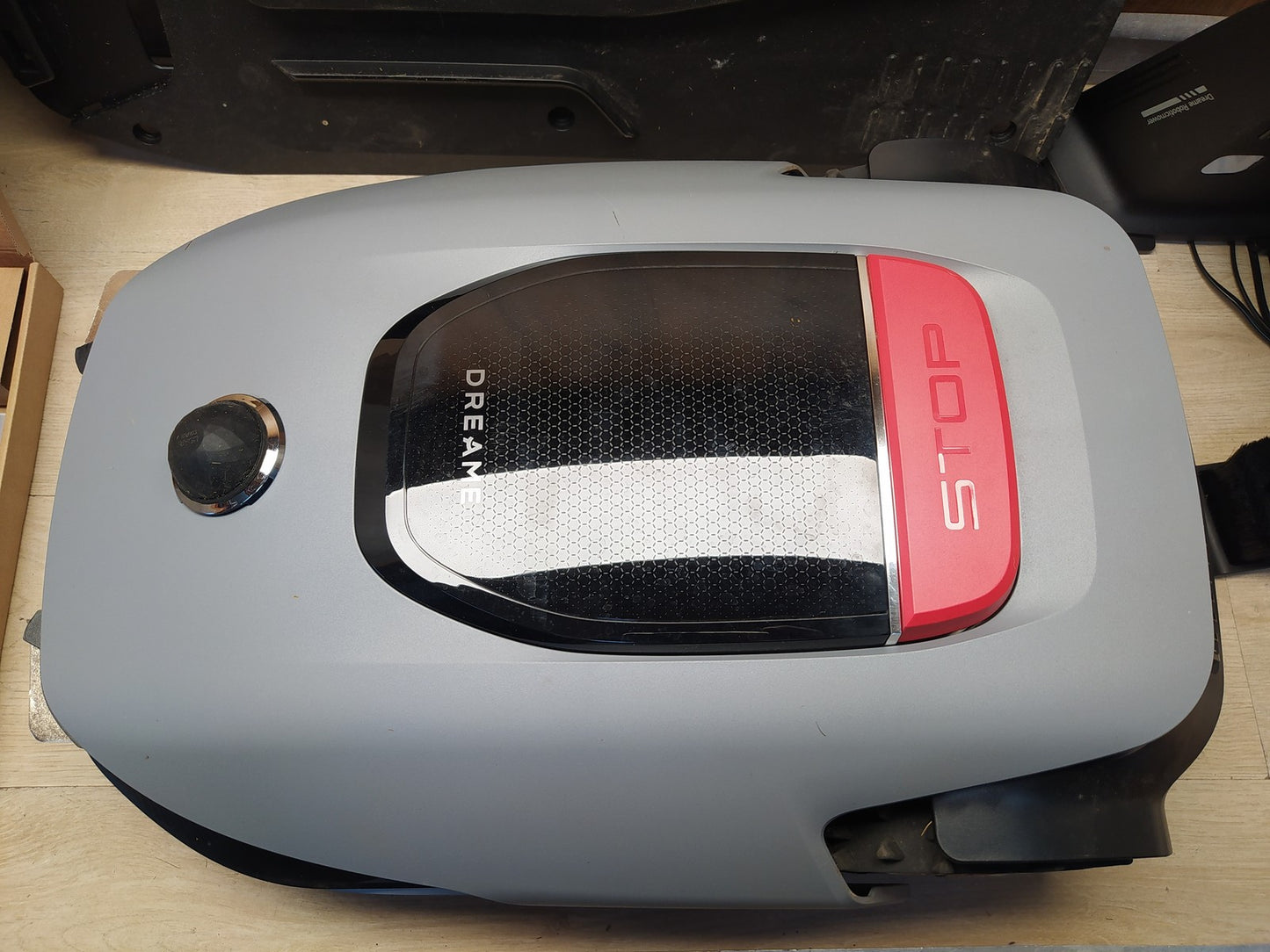 DREAME Intelligenter Mähroboter A1 Pro bis 2000m² 3D Sensor (MLLA7210) I37742