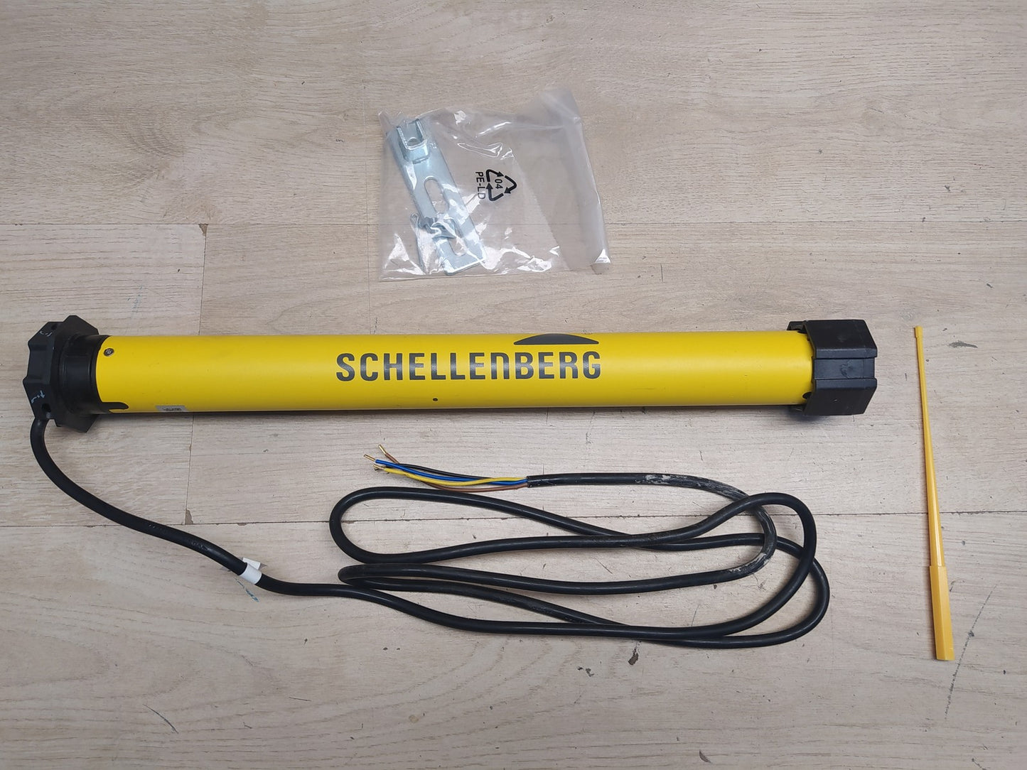 Schellenberg 20610 Rollladenmotor MAXI, bis 4,2 m² Rollladenfläche, I37347
