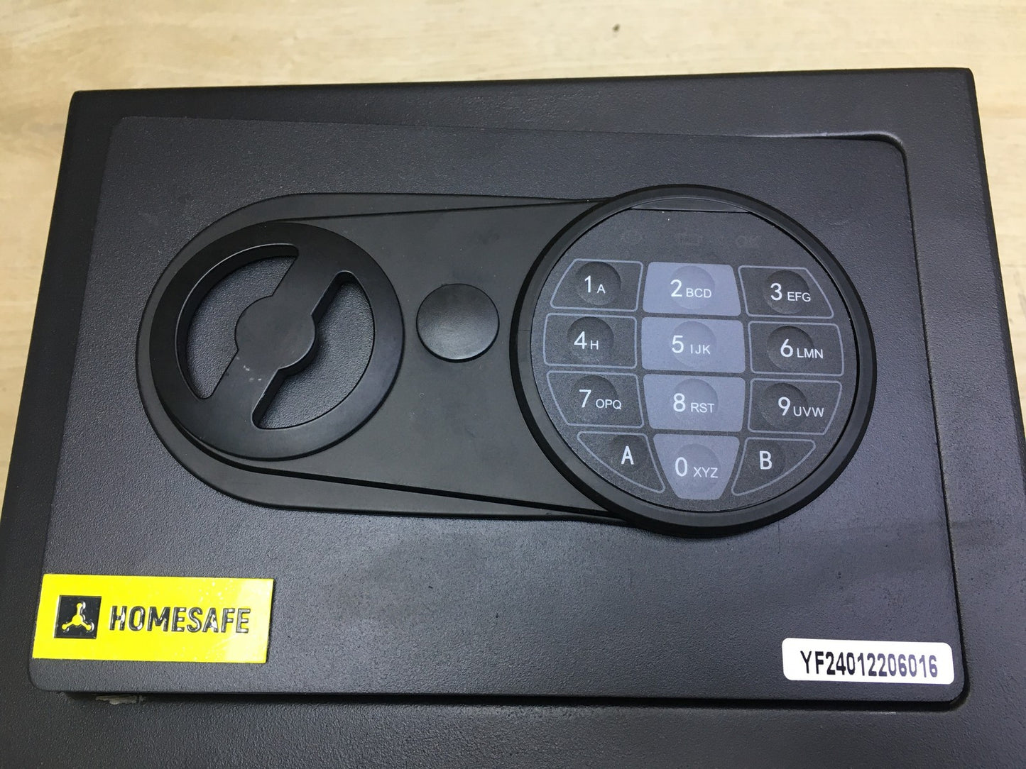 HomeSafe HV17E Safe mit Elektronischem Schloss, I34809