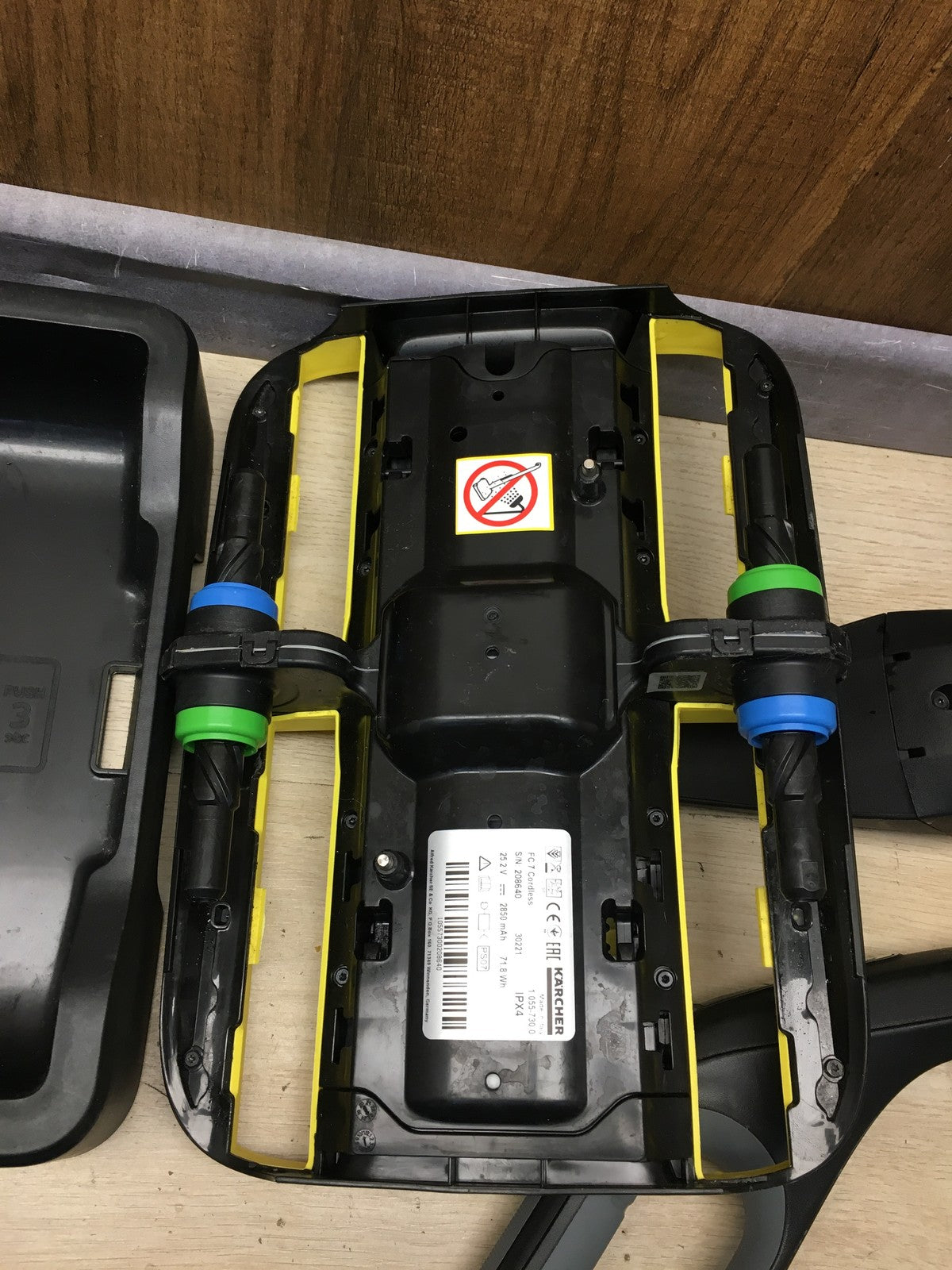 Kärcher FC 7 Cordless gelb Akku-Hartbodenreiniger (1.055-730.0), I36234