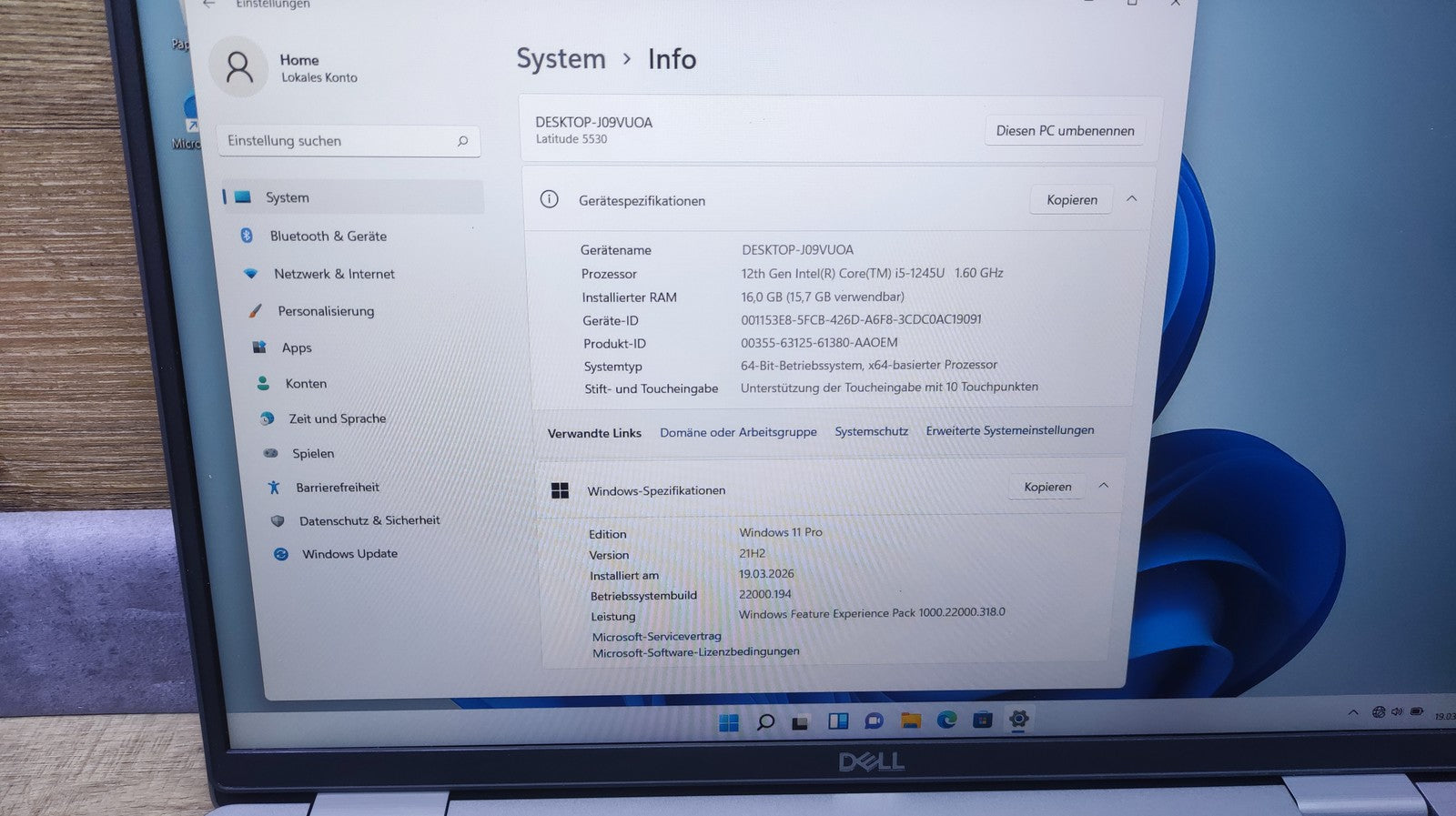 Dell Latitude 5530 Notebook 15.6" Touch FHD i5-1245U 16GB 256GB Thunderbolt LTE