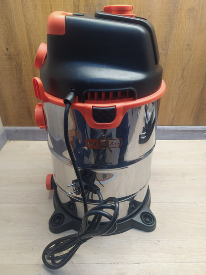 Black & Decker BXVC30XTDE Staubsauger 1600 W 30 L, I36930