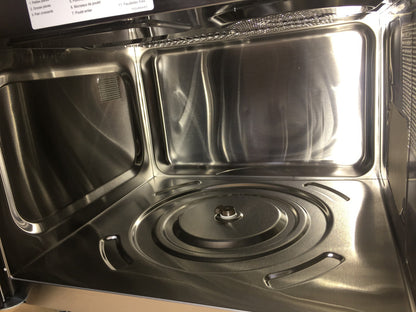 Panasonic NN-CD565B Mikrowelle 27L, Grill 1300W, Mikrowelle 1000W, I38277