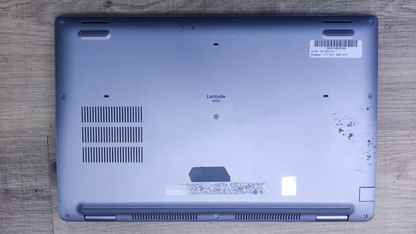 Dell Latitude 5530 Notebook 15.6" Touch FHD i5-1245U 16GB 256GB Thunderbolt LTE