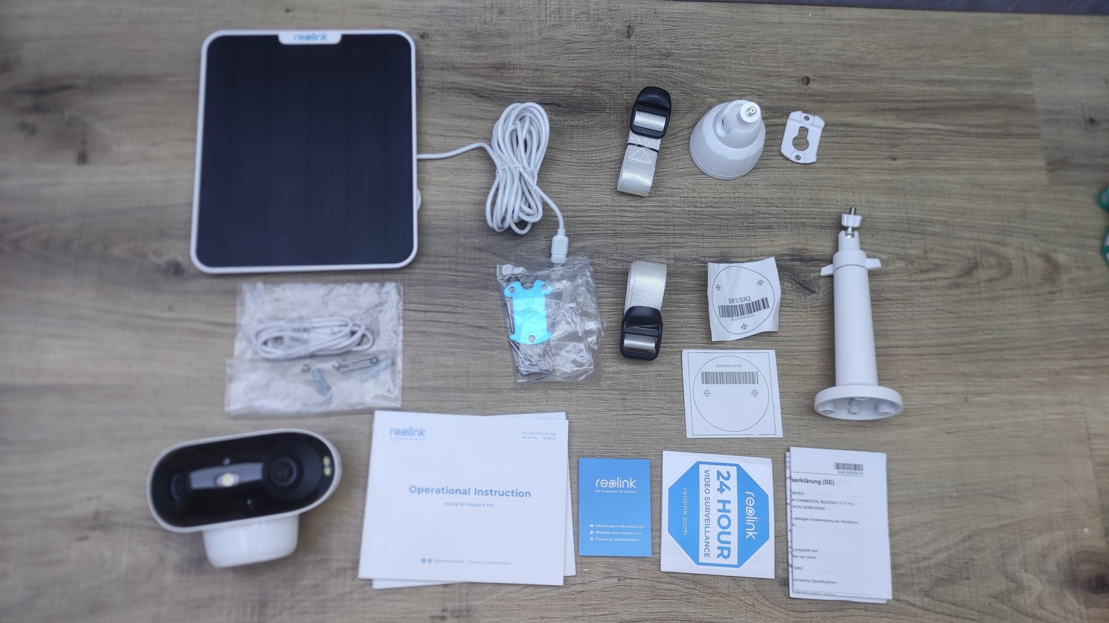 Reolink Argus 4 Pro+ Überwachungskamera mit Solarpanel, Aussen, I38613