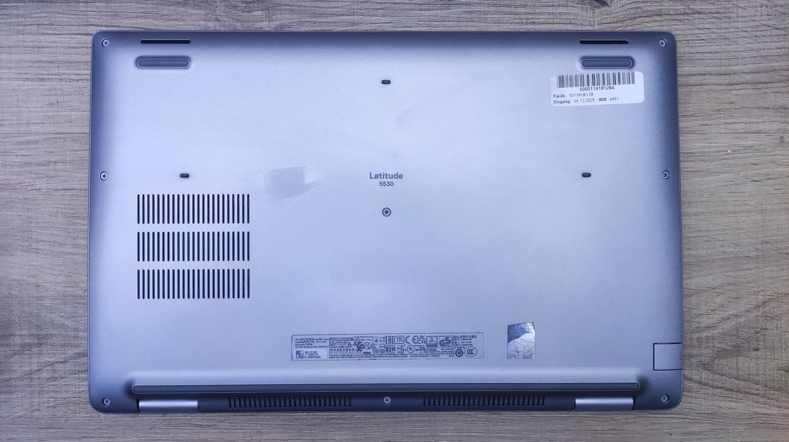 Dell Latitude 5530 Notebook 15.6" Touch FHD i5-1245U 16GB 256GB Thunderbolt LTE