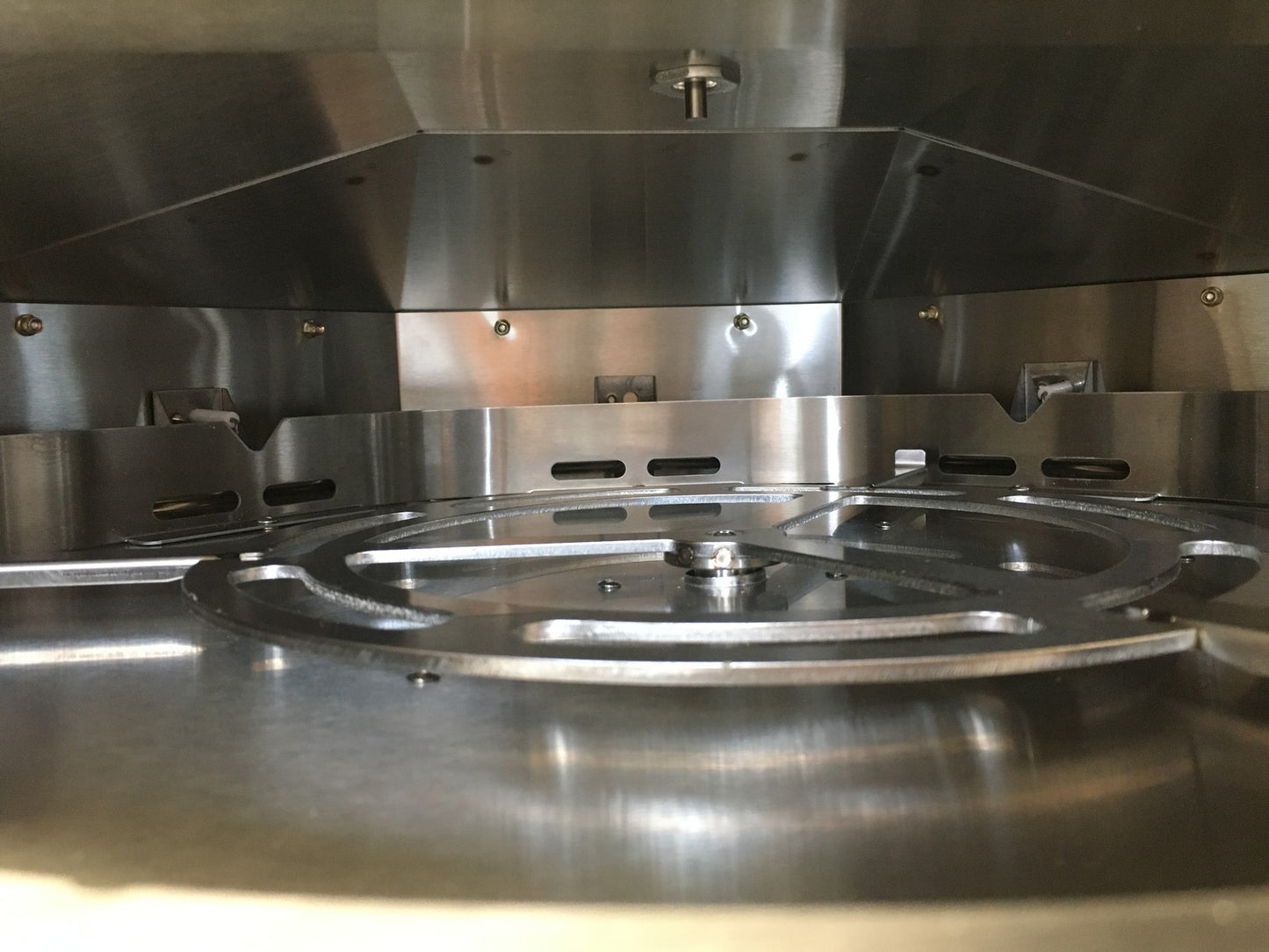 cozze 17" Pizzaofen mit rotierendem Pizzastein ‎90427, 6,0 kW Gasofen, I38984