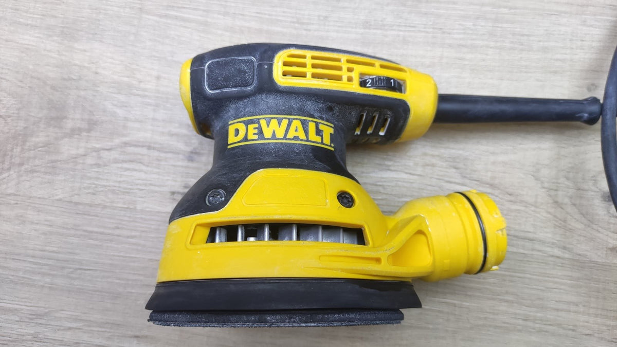 DeWalt DWE6423 Elektro-Exzenterschleifer