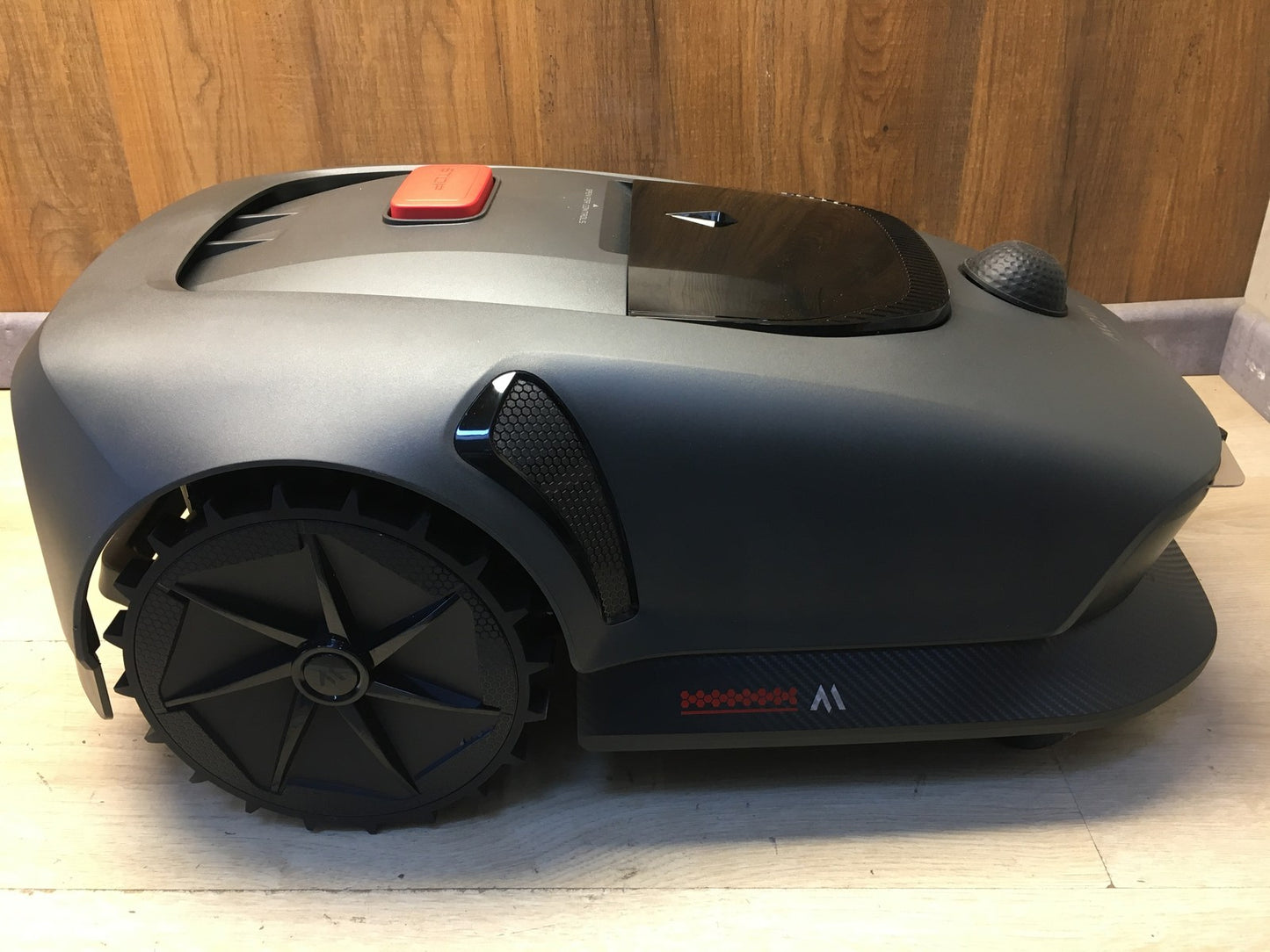 Dreame Mova 600 Mähroboter MLLM1110, für Rasenfläche bis 600 m², I37830