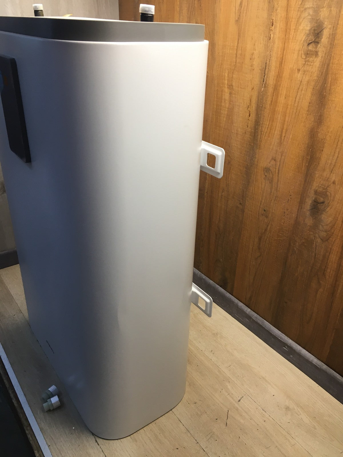 Comfee CWH15ED1380EUW Warmwasserspeicher 74L 1500W EEK:B, I40036