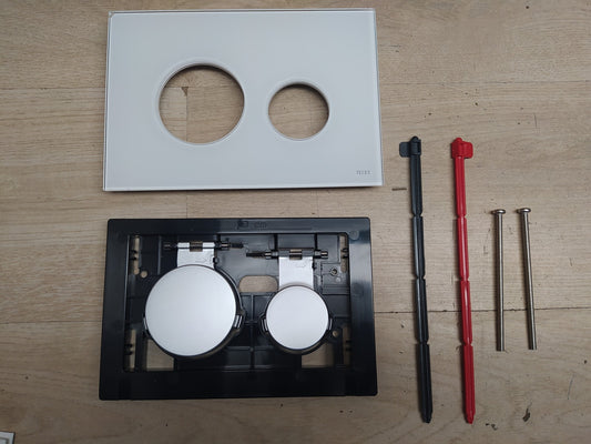 TECE 9.240.659 Loop Betätigungsplatte für WC, Glas weiß, Tasten Chrom, I37393