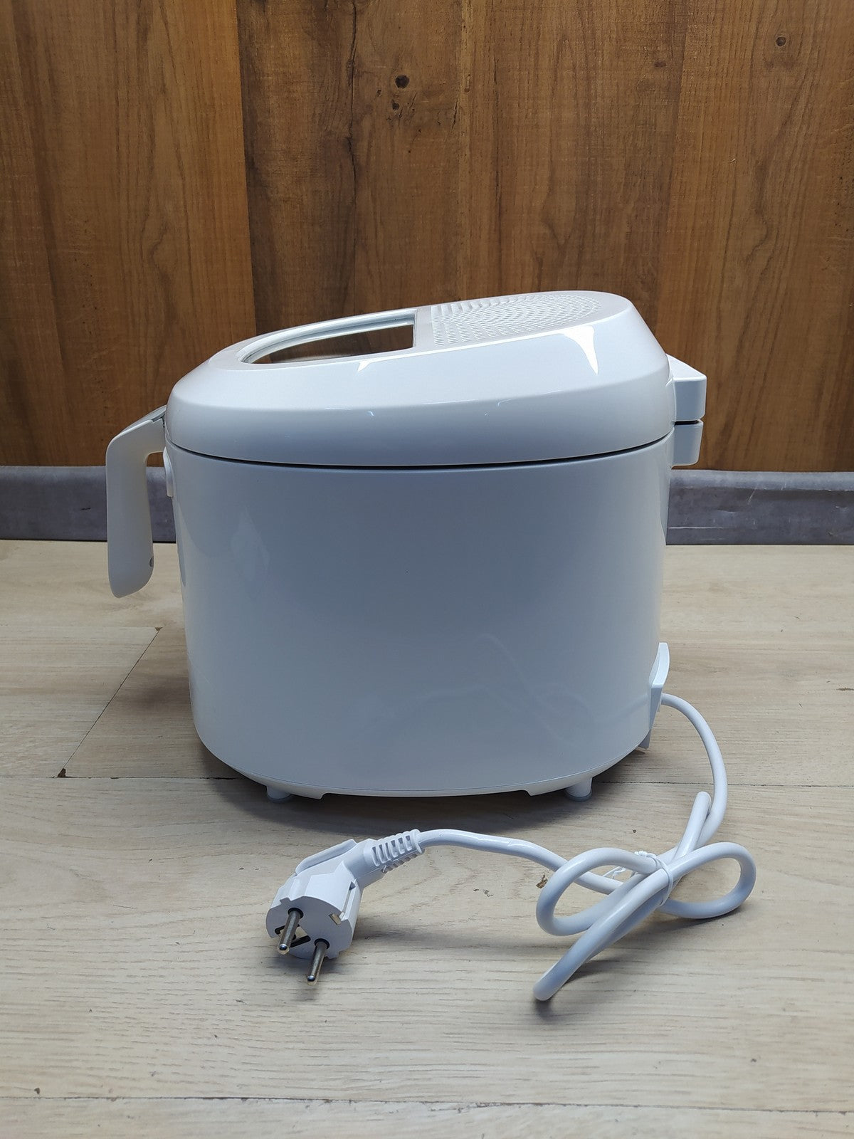 Moulinex AF203110 Fritteuse, Kapazität 1 kg für 4 Personen, I36369