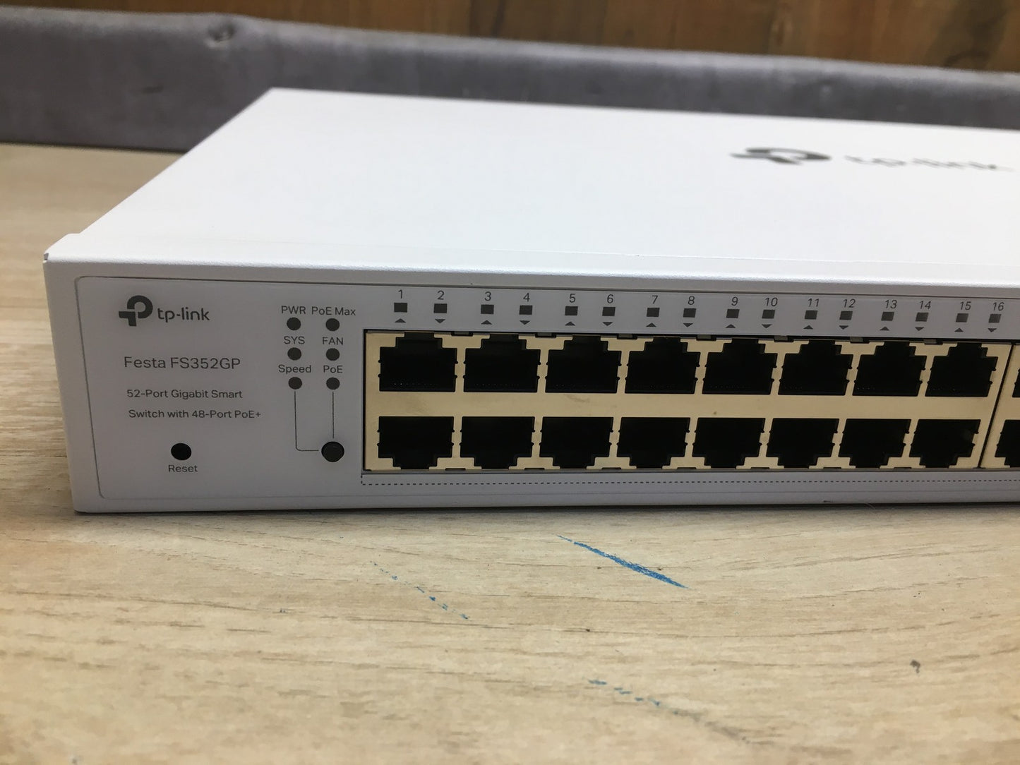 TP-Link Festa FS352GP 52-Port Gigabit Switch, I36678