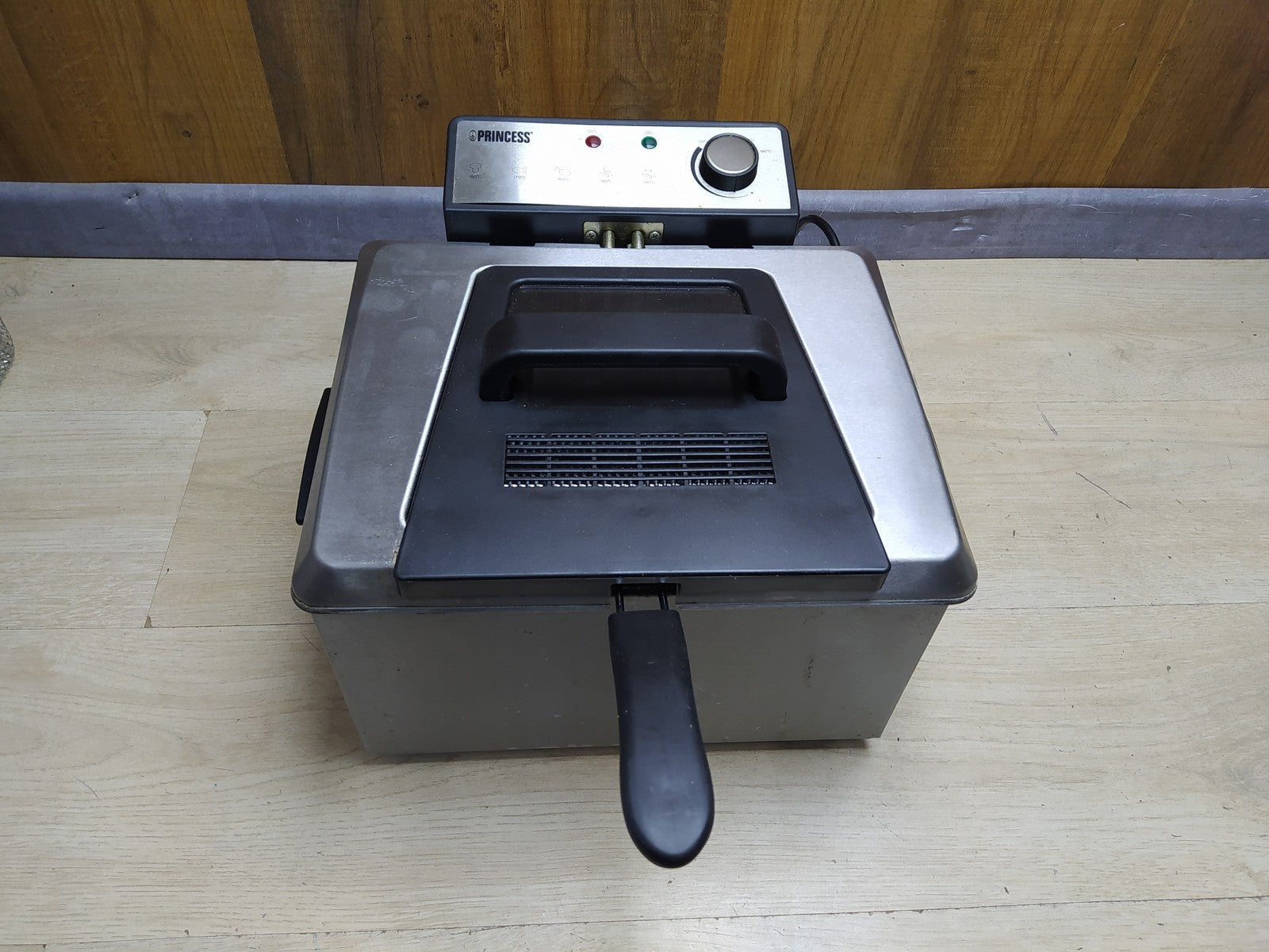 Princess 185000 Fritteuse, 5 L, 3 Frittierkörbe, I35675