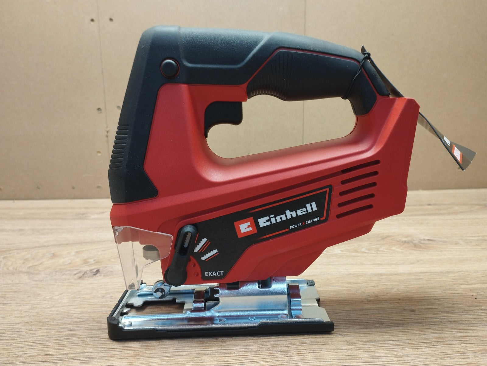 Einhell Akku-Stichsäge TC-JS 18 Li solo, 20 mm Hubhöhe, I39777