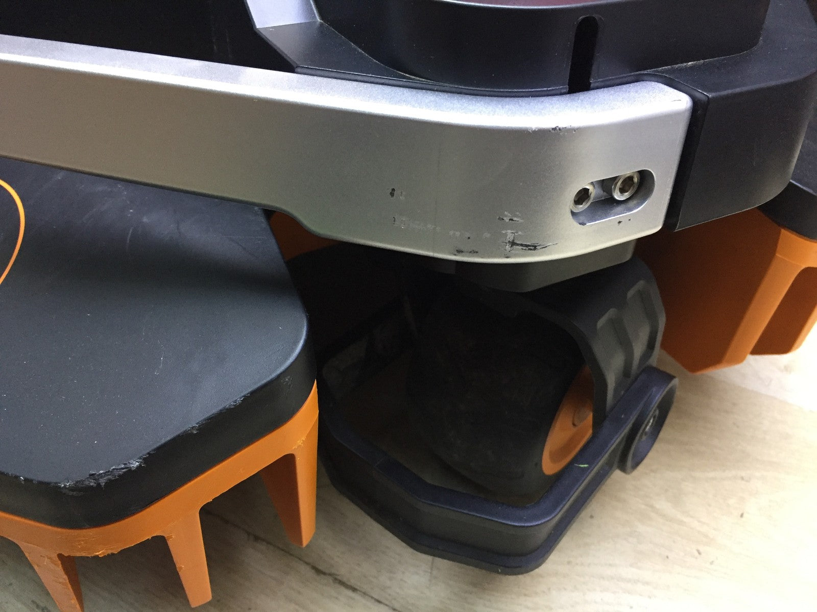WORX Landroid Vision M800 Mähroboter ohne Begrenzungskabel WR208E.1 I33594