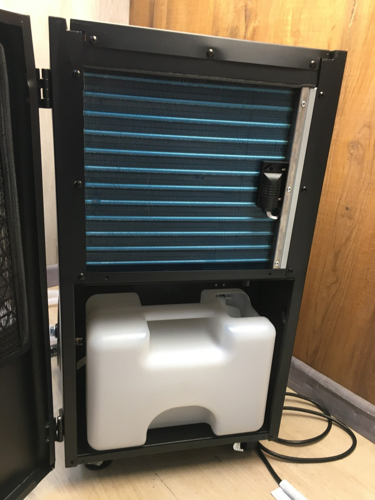 Kalopsia C9 Intelligernter Luftentfeuchter, 70L pro Tag, I39457