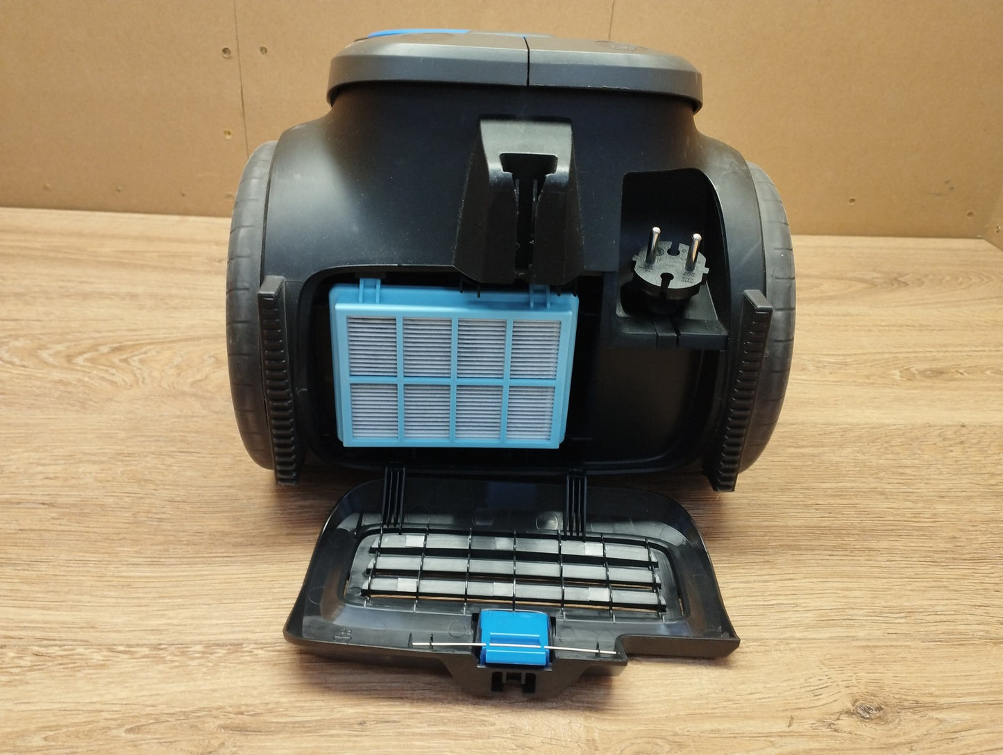 PHILIPS PowerPro Compact Staubsauger (FC9332/09), Beutellos, 750W, I39690