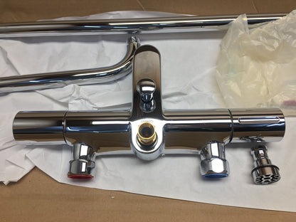 GROHE Vitalio 250 Duschsystem mit Badewannenarmatur 26984001, I41033