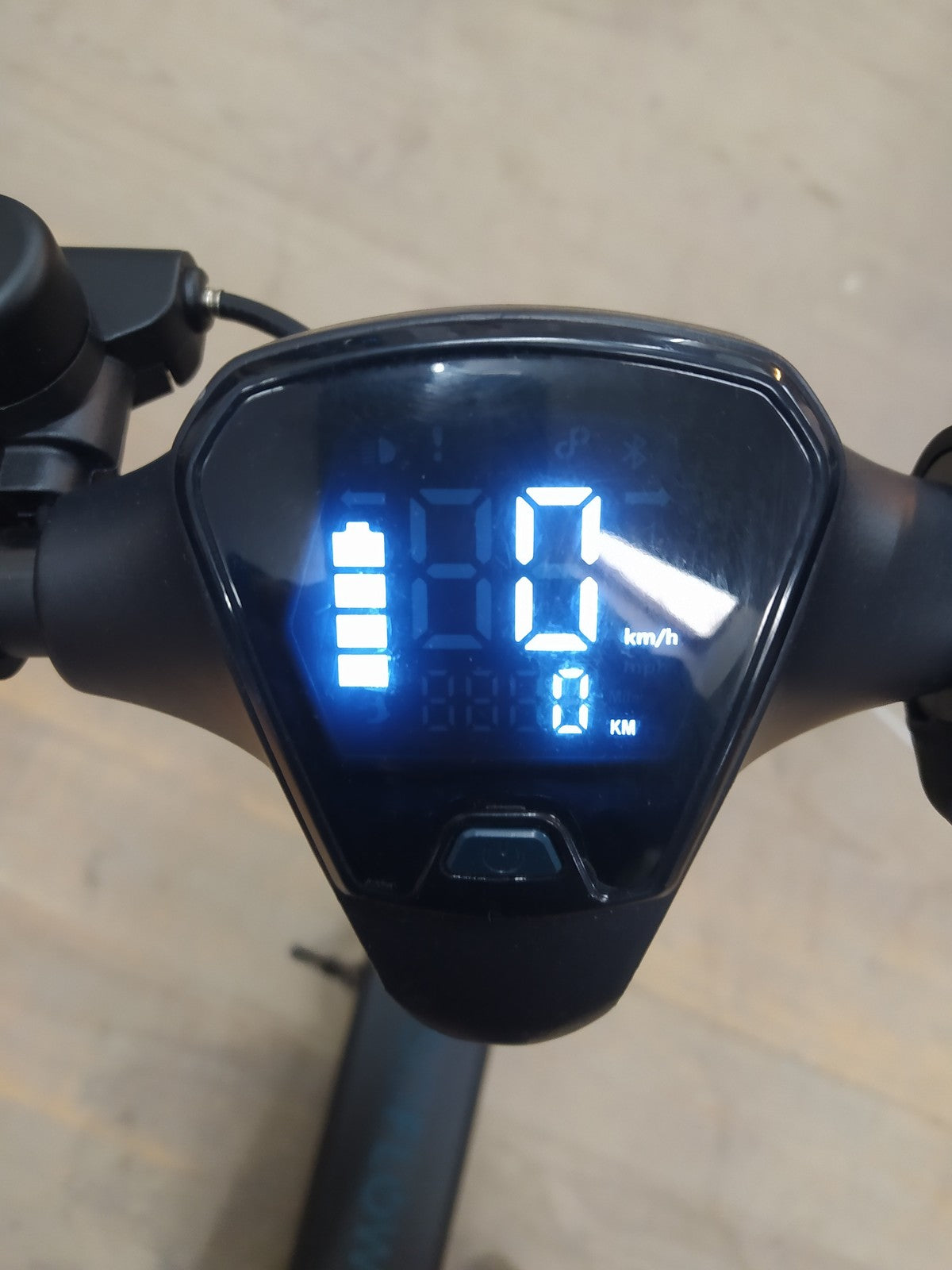 SOFLOW SO3 Pro E-Scooter, I37703