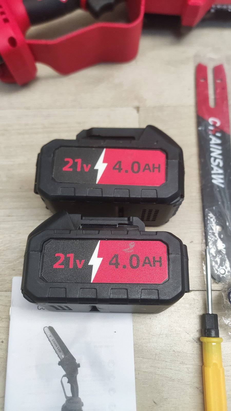 VIWKO 6C10S Akku-Kettensäge 1300W, 6 Zoll & 8 Zoll, mit 2x Akku 4,0Ah, I38249