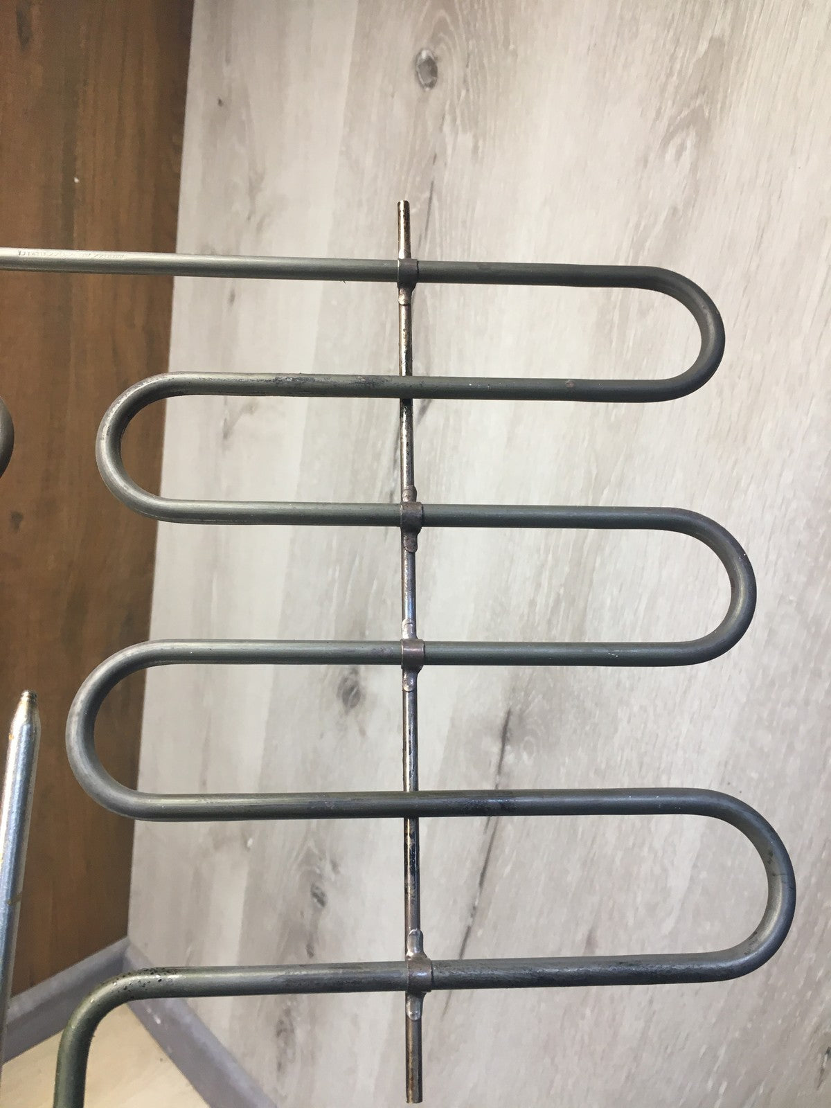 SEVERIN PG 8566 Standgrill mit Edelstahl-Grillrost und Standuntergestell, I38919