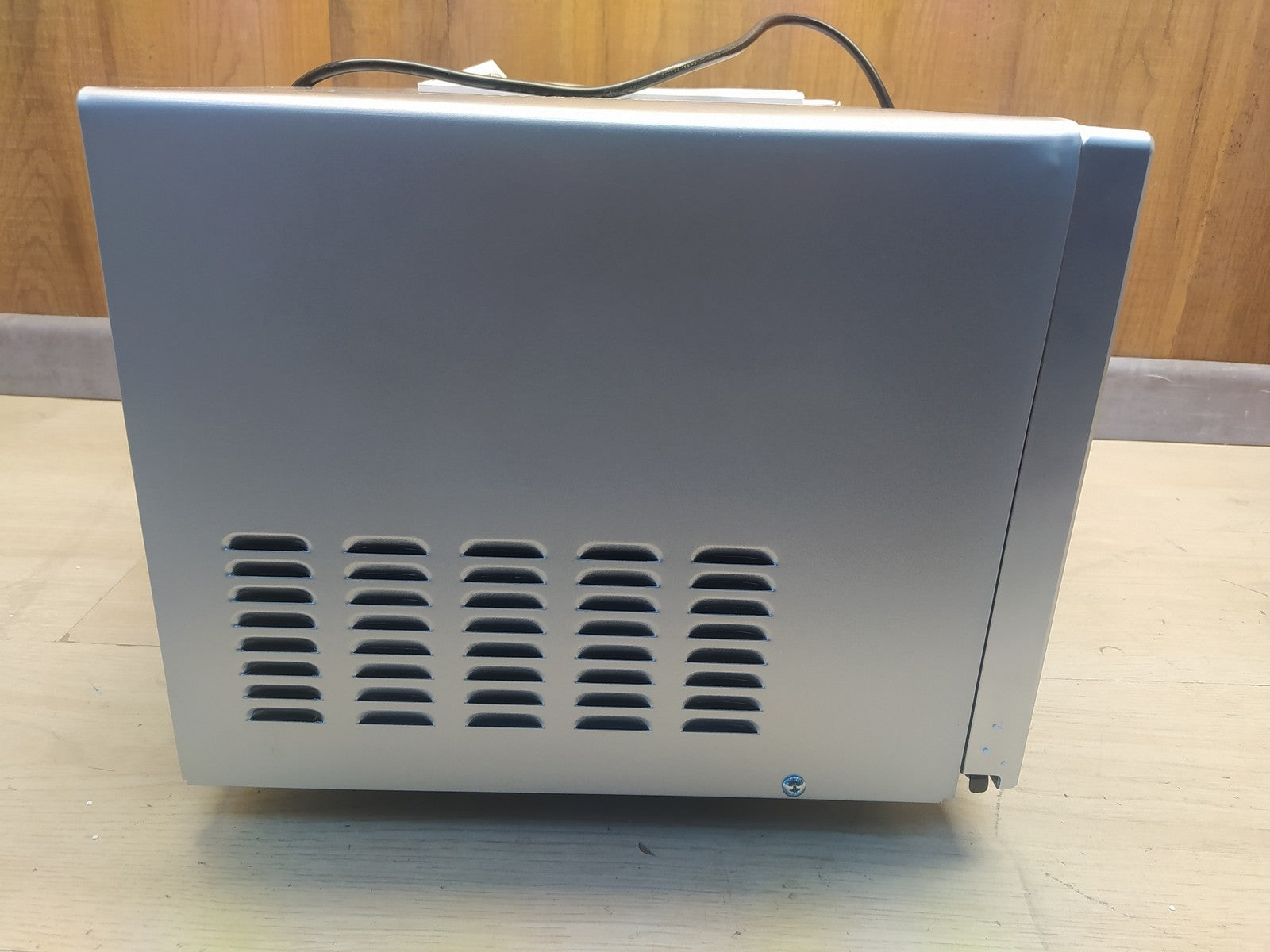 SEVERIN MW 9184 Mikrowelle mit Glasboden, 800 W, 20L, I37777