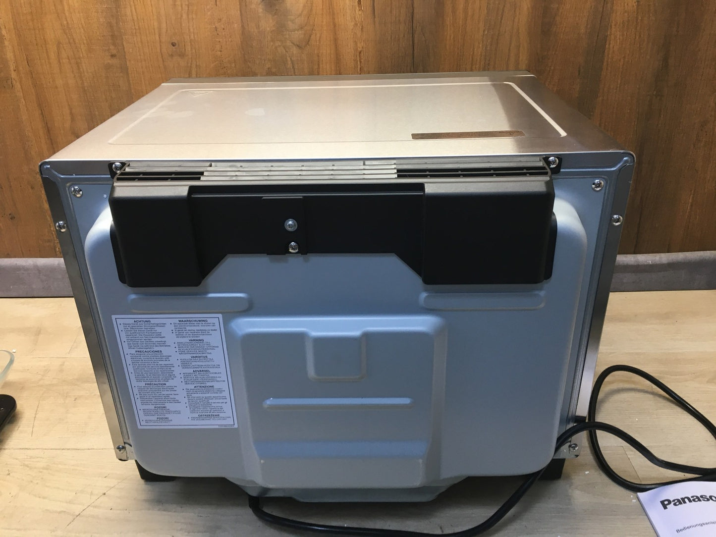 Panasonic NN-CS89LB 4-in-1 Kombi-Mikrowelle, Dampfofen & Grill, 31 L, I37799